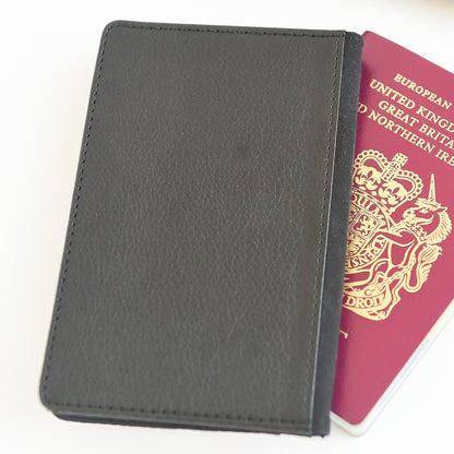 Personalised Dinsey Pink Minnie Mouse Passport and Luggage Tag